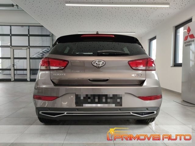 Hyundai i30 1.0 T-GDI 5 porte Select+ nuovo a CASTELNUOVO RANGONE