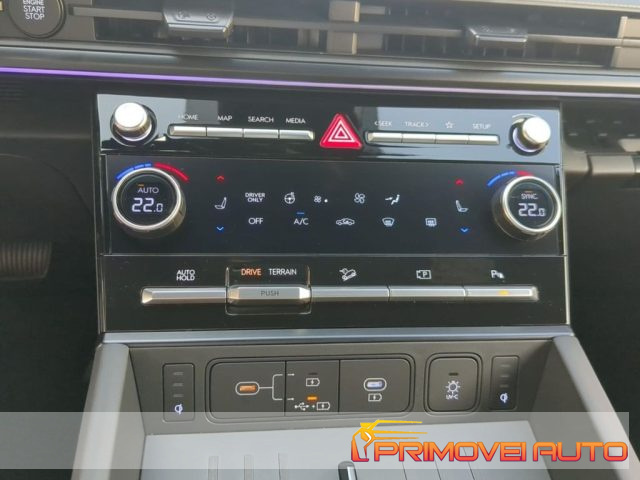 Hyundai SANTA FE 1.6 T-GDi HEV 4WD AT 7 posti XCLASS - foto 3 di 4