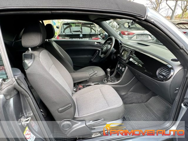 Volkswagen Maggiolino Cabrio 1.2 TSI Design BlueMotion Technology - foto 2 di 4