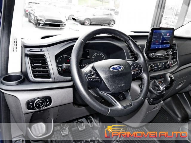 Ford Transit Custom 320 2.0 EcoBlue 130 L2 H2 Combi Trend usato a CASTELNUOVO RANGONE