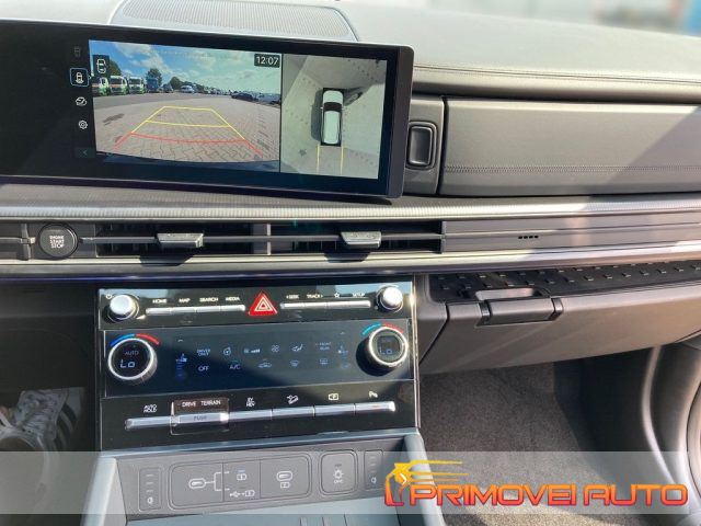 Hyundai SANTA FE 1.6 T-GDi HEV 4WD AT 7 posti XCLASS - foto 2 di 4