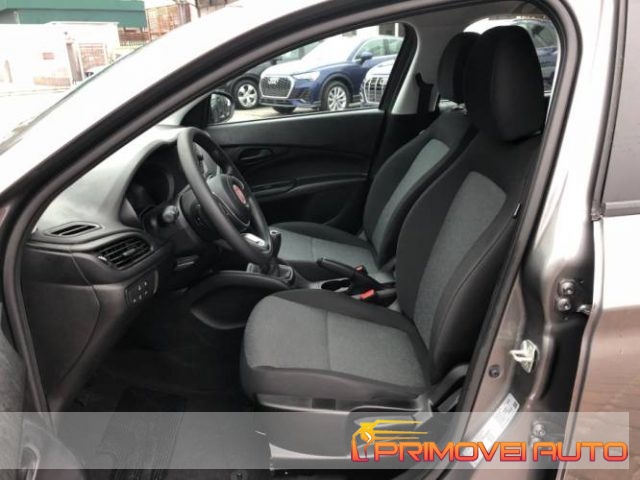 Fiat Tipo 1.0 5 porte - foto 2 di 4