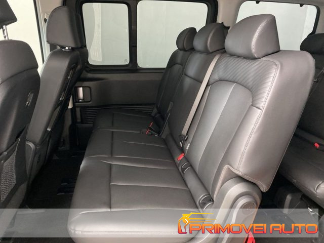 Hyundai STARIA 2.2 AT 9 posti - foto 2 di 4
