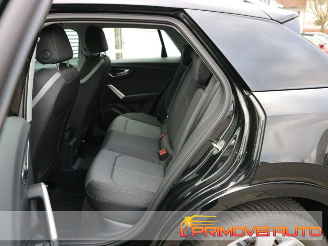 Audi Q2 35 TFSI S Line - foto 3 di 4
