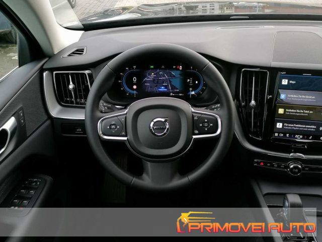 Volvo XC60 B4 automatico Core - foto 4 di 4