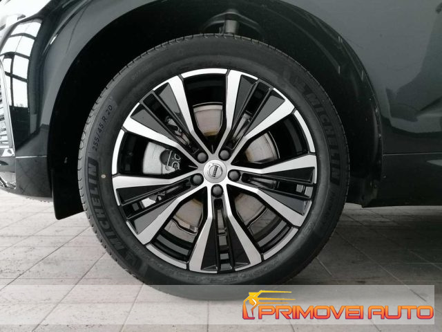 Volvo XC60 B4 automatico Core, del 2023, 70 km, in vendita a Castelnuovo Rangone (MO)