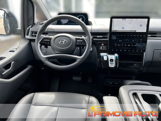 Hyundai STARIA 2.2 AT 2WD 9 posti Prime km 0 a CASTELNUOVO RANGONE