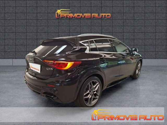 Infiniti Q30 2.2d DCT - foto 3 di 4