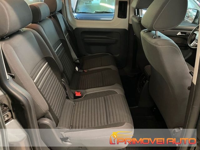 Volkswagen Caddy 1.6 TDI 102 CV 5p. Trendline - foto 4 di 4