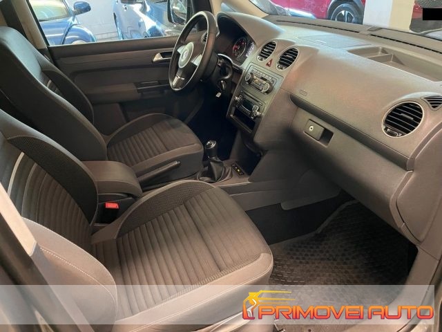 Volkswagen Caddy 1.6 TDI 102 CV 5p. Trendline - foto 2 di 4