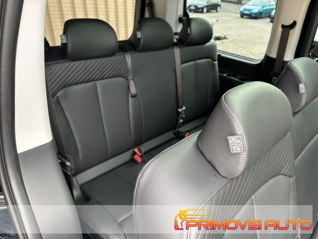 Hyundai STARIA 2.2 AT AWD 9 posti Prime - foto 3 di 4