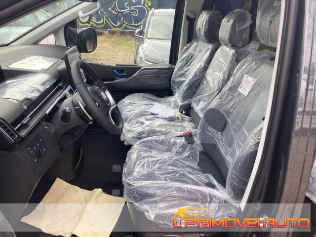 Hyundai STARIA 2.2 AT AWD 9 posti - foto 2 di 4