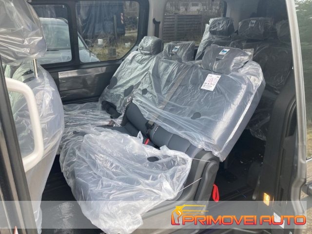 Hyundai STARIA 2.2 AT AWD 9 posti - foto 3 di 4
