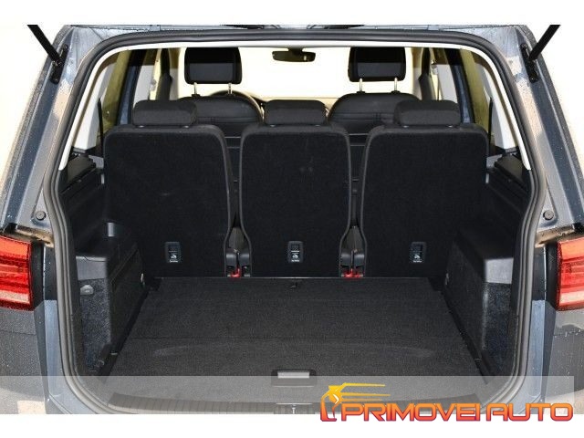 Volkswagen Touran 2.0 TDI 150 CV SCR DSG R-Line - foto 4 di 4