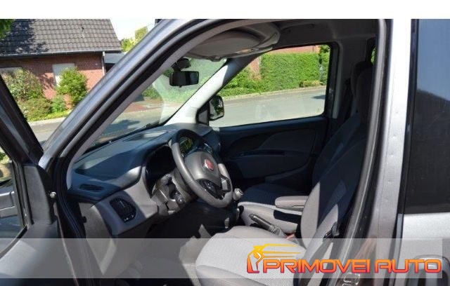 Fiat Doblo Dobl� 1.4 T-Jet 16V Easy - foto 3 di 4