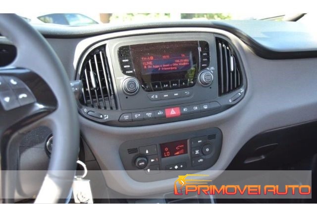 Fiat Doblo Dobl� 1.4 T-Jet 16V Easy - foto 2 di 4