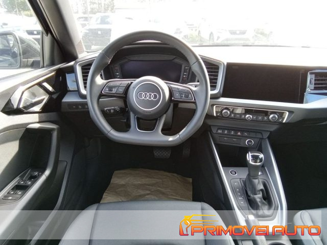 Audi A1 SPB 40 TFSI S tronic S line edition - foto 2 di 4