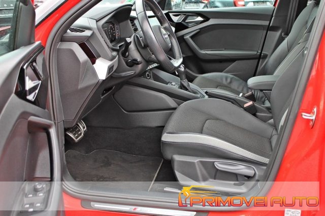 Audi A1 SPB 30 TFSI S tronic S line - foto 3 di 4