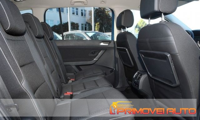 Volkswagen Touran 1.5 TSI DSG Active BlueMotion Technology - foto 4 di 4