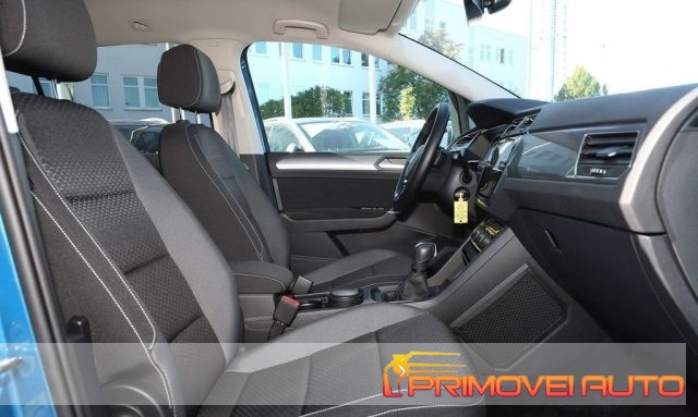 Volkswagen Touran 1.5 TSI DSG Active BlueMotion Technology - foto 3 di 4