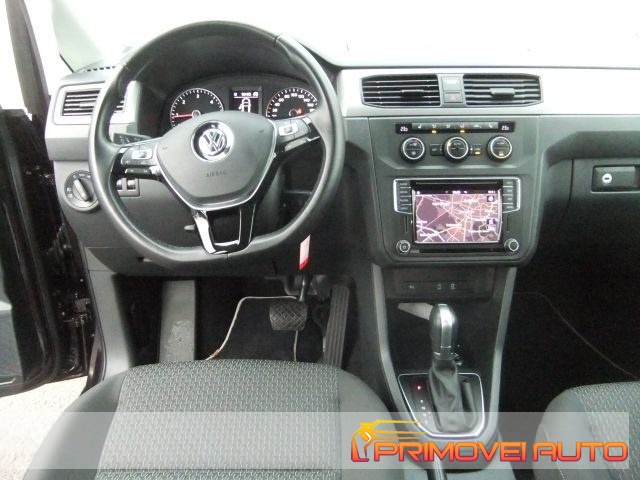 Volkswagen Caddy 2.0 TDI DSG 102 CV Trendline usato a CASTELNUOVO RANGONE