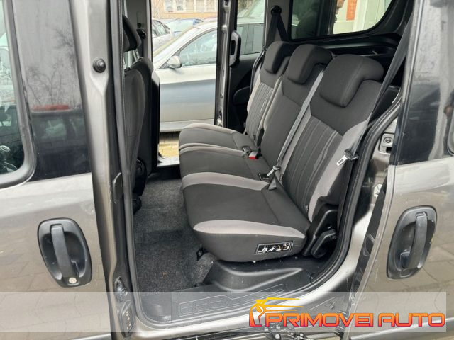 Fiat Doblo Doblò 1.4 T-Jet 16V Easy MAXI - foto 3 di 4