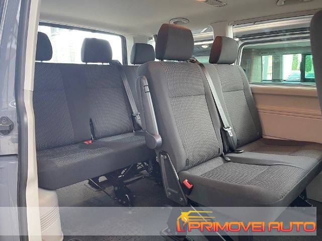 Volkswagen Caravelle 2.0 TDI 102CV PC Trendline - foto 3 di 4