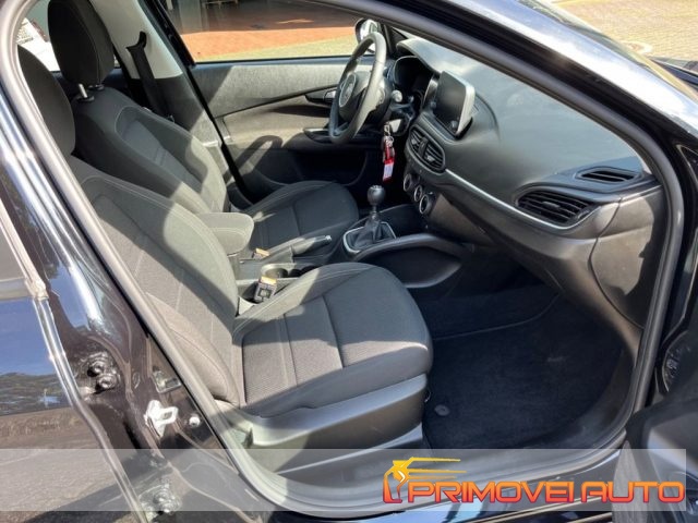 Fiat Tipo 1.4 T-Jet 120CV 5 porte Lounge - foto 2 di 4