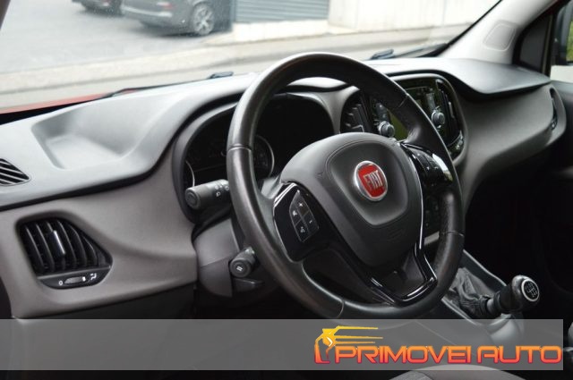 Fiat Doblo 1.4 T-Jet 16V Lounge - foto 3 di 4