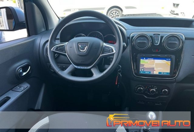 Dacia Dokker Stepway 1.3 TCe 130CV - foto 2 di 4