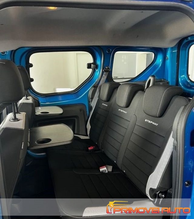 Dacia Dokker Stepway 1.3 TCe 130CV - foto 3 di 4