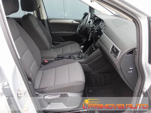 Volkswagen Touran 2.0 TDI 122 CV Comfortline BlueMotion Technology - foto 3 di 4
