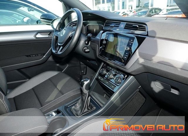 Volkswagen Touran 2.0 TDI 122 CV Active BlueMotion Technology - foto 2 di 4