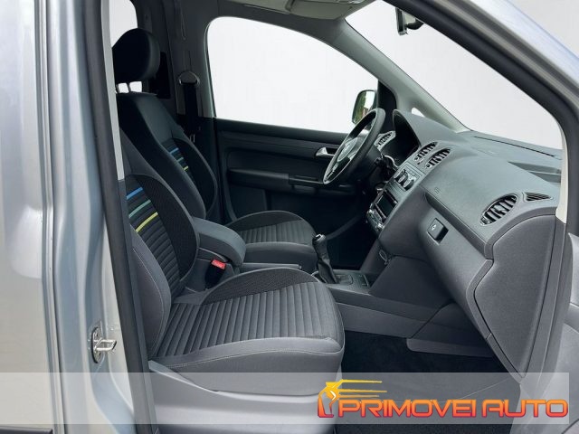 Volkswagen Caddy 1.6 TDI 102 CV 5p. Trendline Maxi - foto 3 di 4