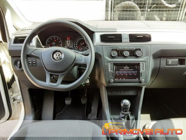 Volkswagen Caddy 1.4 TGI DSG Trendline Maxi usato a CASTELNUOVO RANGONE
