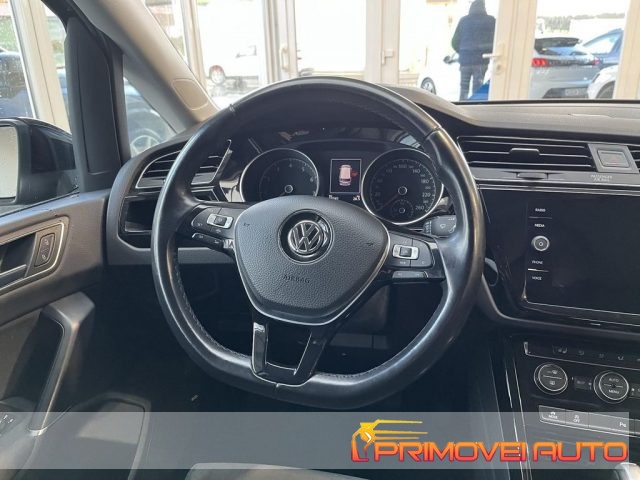 Volkswagen Touran 1.5 TSI EVO DSG Highline BlueMotion Technology - foto 2 di 4