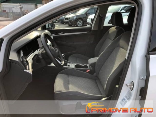 Volkswagen Golf 2.0 TDI 116CV Life - foto 2 di 4
