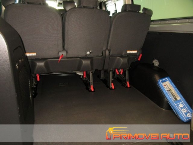 Ford Transit Custom 310 2.0 TDCi 130 L2 Combi usato a CASTELNUOVO RANGONE