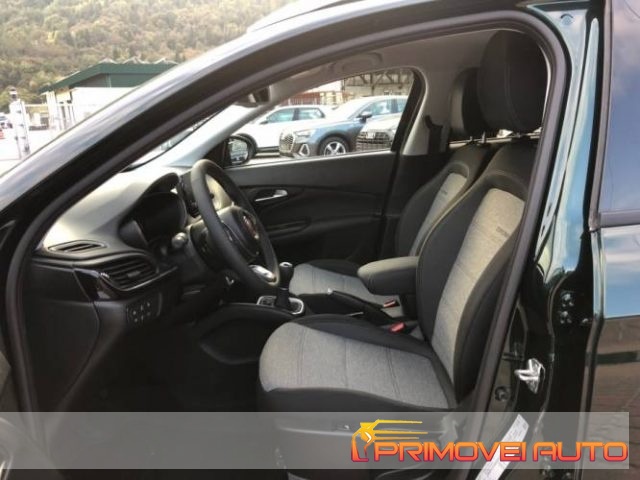 Fiat Tipo 1.0 5 porte City Cross - foto 2 di 4
