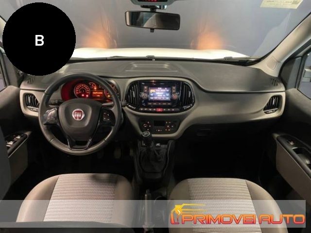Fiat Doblo Dobl� 1.4 16V Lounge usato a CASTELNUOVO RANGONE