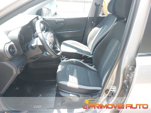 Hyundai i10 1.0 MPI AT Essential km 0 a CASTELNUOVO RANGONE