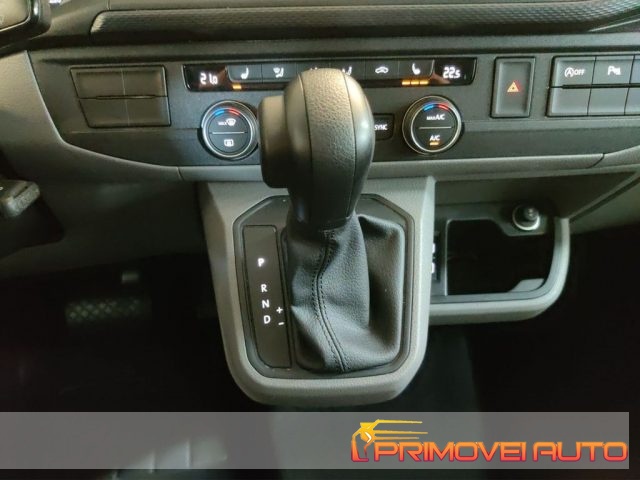 Volkswagen Caravelle 2.0 TDI 150CV DSG Trendline - foto 3 di 4
