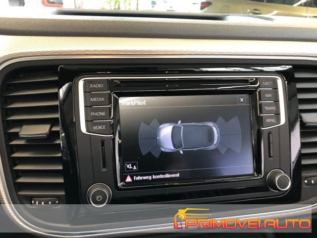 Volkswagen Maggiolino Cabrio 1.2 TSI Design BlueMotion Technology - foto 4 di 4