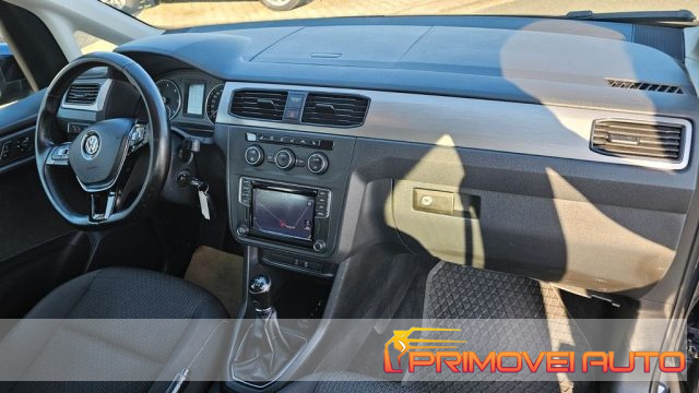 Volkswagen Caddy 2.0 TDI 122 CV 4MOTION Maxi usato a CASTELNUOVO RANGONE
