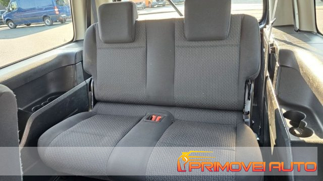 Volkswagen Caddy 2.0 TDI 122 CV 4MOTION Maxi usato a CASTELNUOVO RANGONE