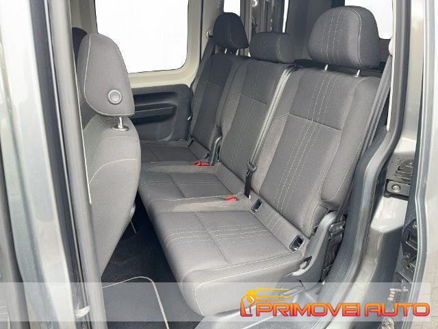 Volkswagen Caddy 2.0 TDI 150 CV Alltrack - foto 3 di 4