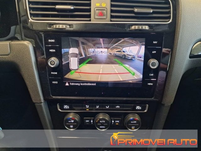 Volkswagen Golf 1.0 TSI 110 CV 5p. BlueMotion Technology - foto 3 di 4