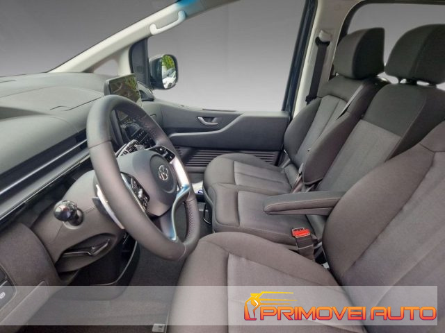 Hyundai STARIA 2.2 MT 2WD 9 posti Wagon - foto 4 di 4