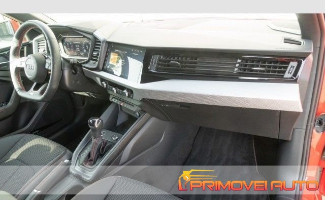 Audi A1 SPB 30 TFSI S line edition - foto 3 di 4