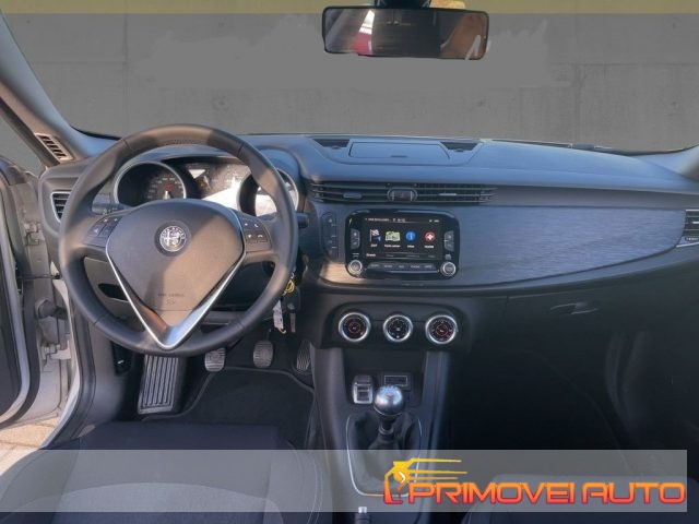 Alfa Romeo Giulietta 1.4 Turbo 120 CV usato a CASTELNUOVO RANGONE